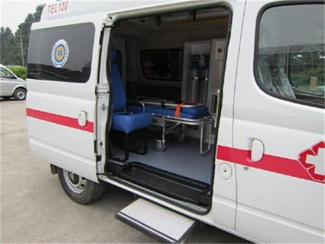 普安救护车出租服务案例7
