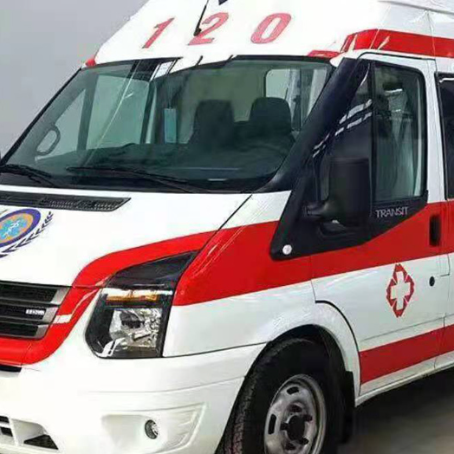 普安非急救护送病人转院租赁救护车的优缺点对比